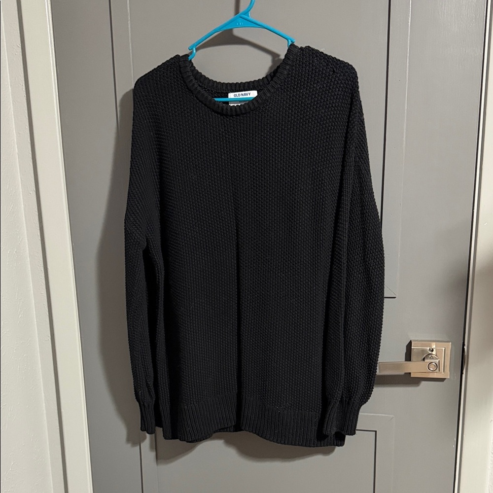 Old Navy Women's Black Crewneck Sweater